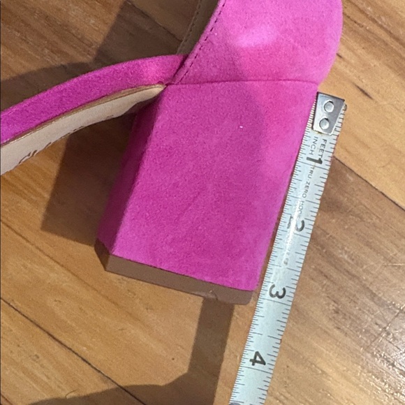 Sam Edelman Suede Heels - Picture 4 of 4